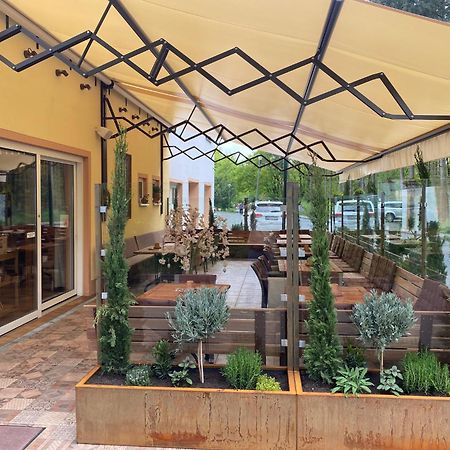 Ferienwohnungen Park Cafe Am Kurpark Bernkastel-Kues Zewnętrze zdjęcie