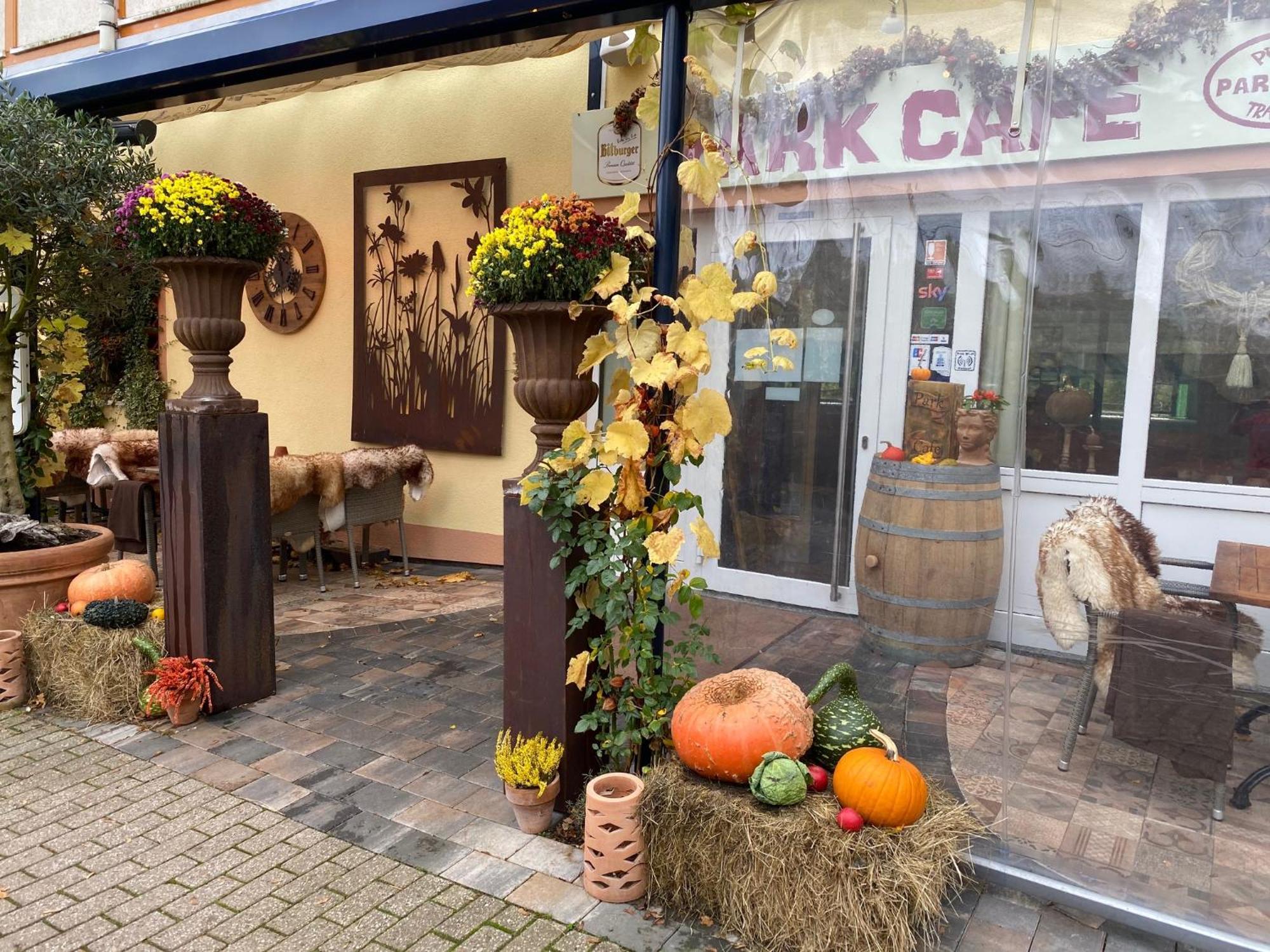 Ferienwohnungen Park Cafe Am Kurpark Bernkastel-Kues Zewnętrze zdjęcie