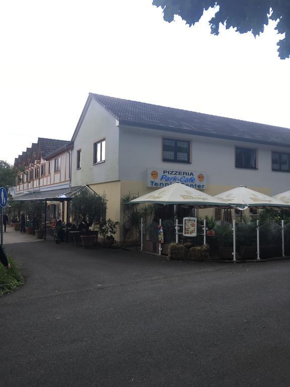 Ferienwohnungen Park Cafe Am Kurpark Bernkastel-Kues Zewnętrze zdjęcie